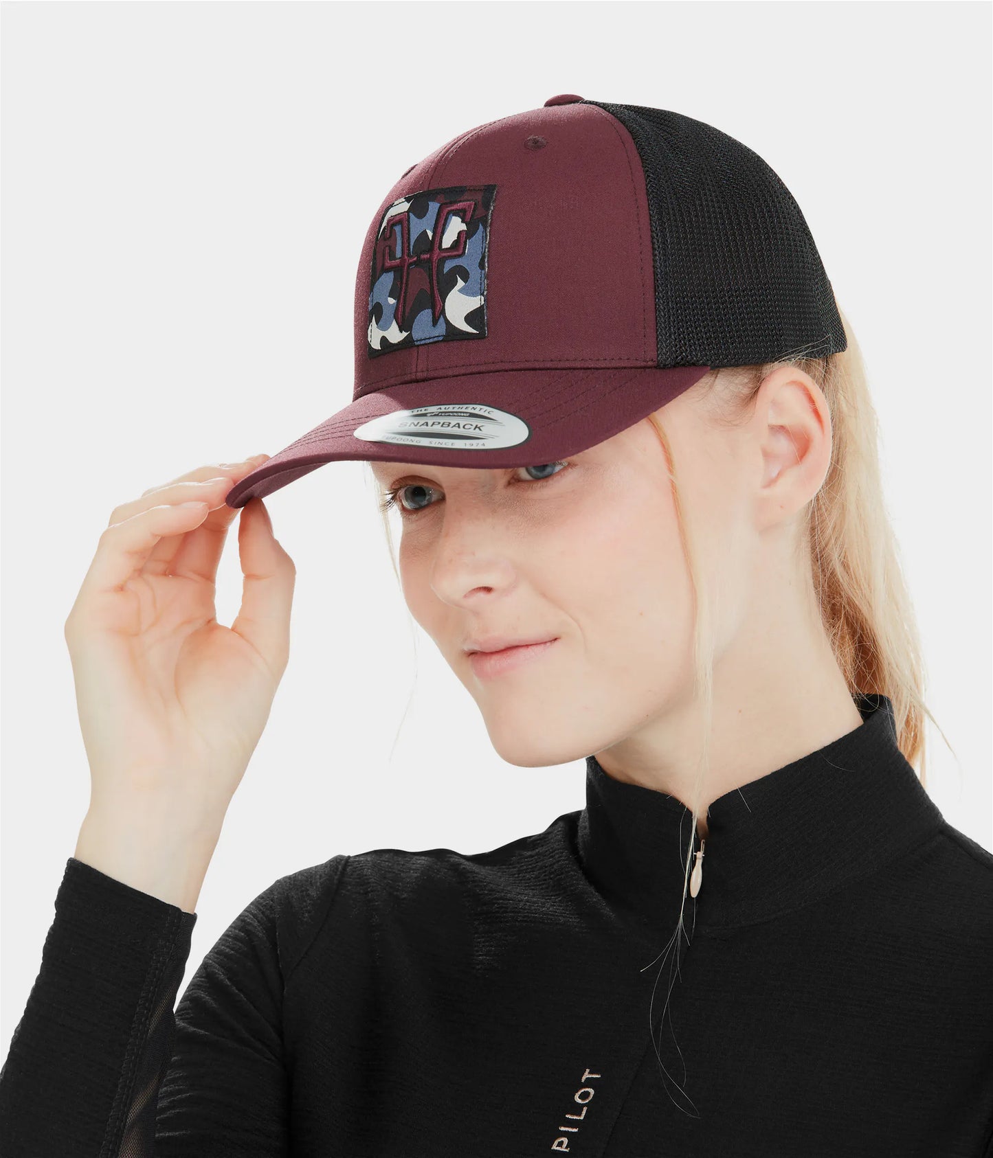 HORSE PILOT TRUCKER CAP