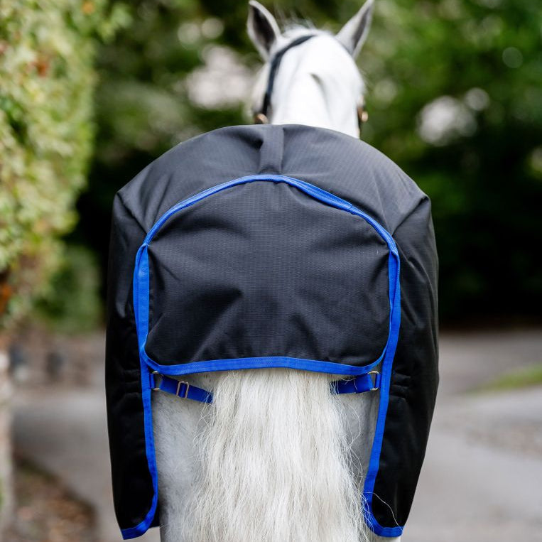 Couverture d'Extérieur Indéchirable 900D 100g Amigo - HORSEWARE