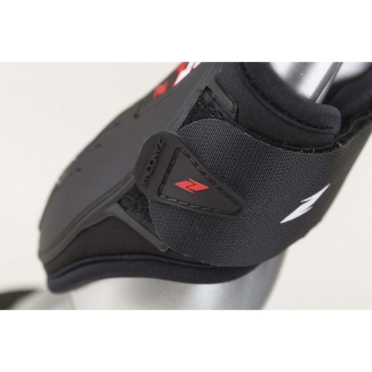 ZANDONA PRO JUNIOR AIR FETLOCK - BLACK EDITION